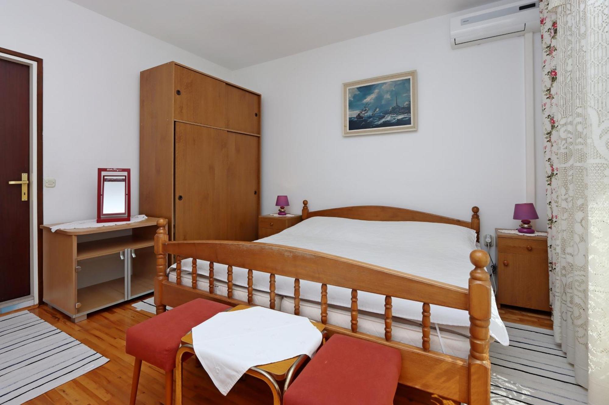 Apartments And Rooms By The Sea Banjol, Rab - 19692 Pokój zdjęcie